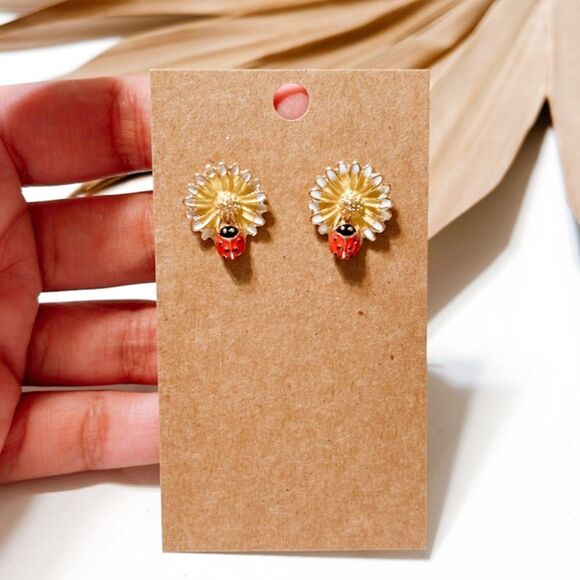 Sunflower stud earrings #823 - Picture 2 of 4